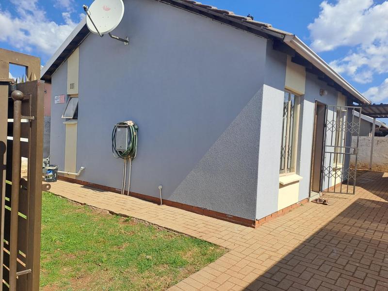 2 Bedroom Property for Sale in Sky City Gauteng