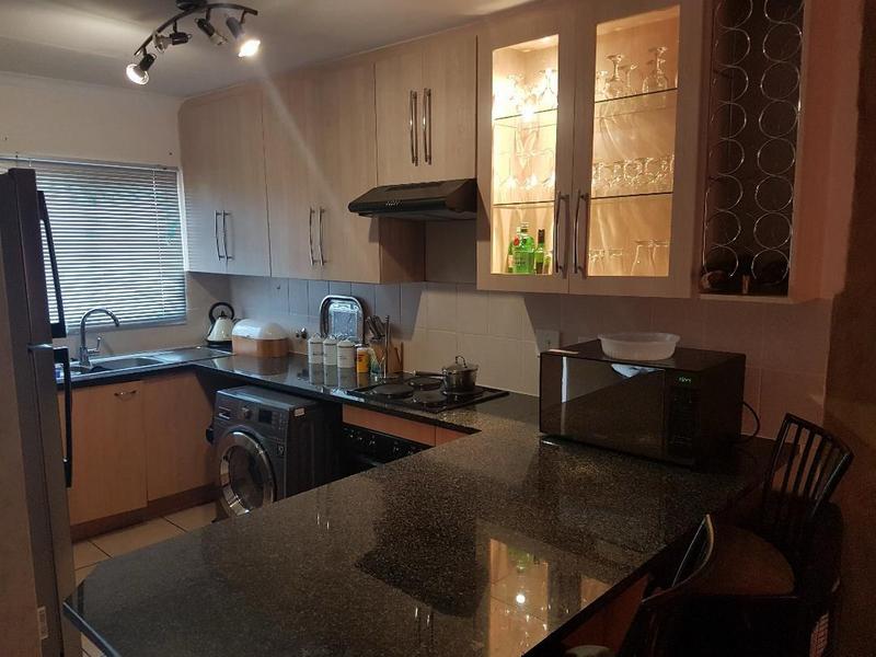 2 Bedroom Property for Sale in Rooihuiskraal North Gauteng