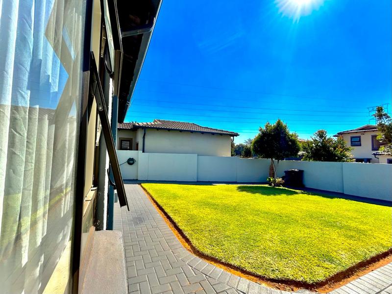 3 Bedroom Property for Sale in Magaliesberg Country Estate Gauteng