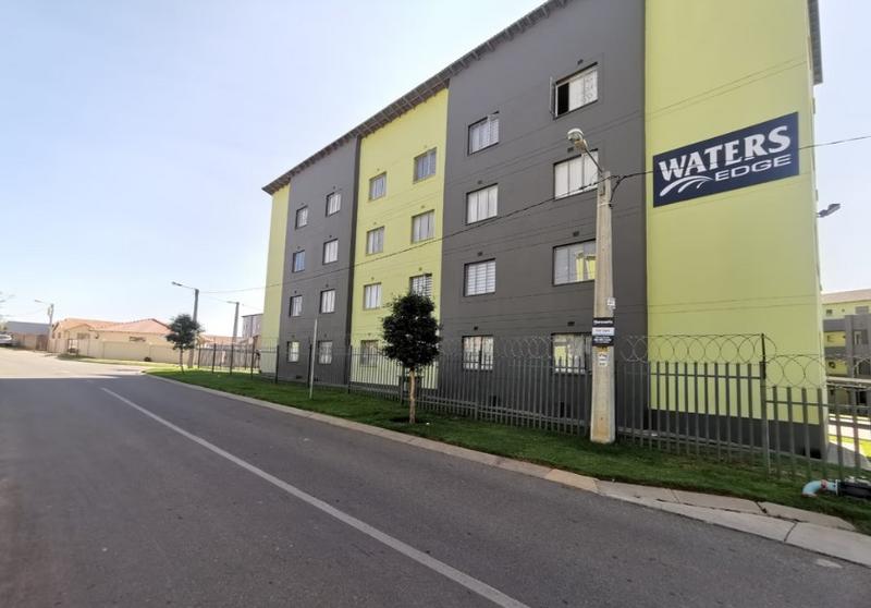 2 Bedroom Property for Sale in Fleurhof Gauteng