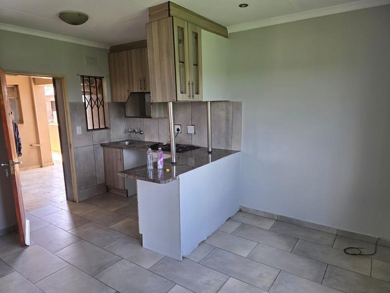 2 Bedroom Property for Sale in Fleurhof Gauteng
