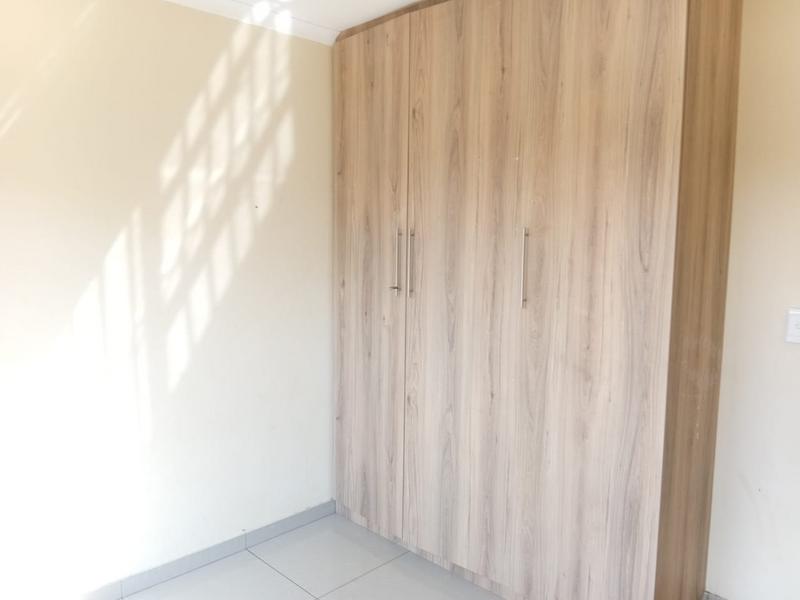 3 Bedroom Property for Sale in Dawn Park Gauteng