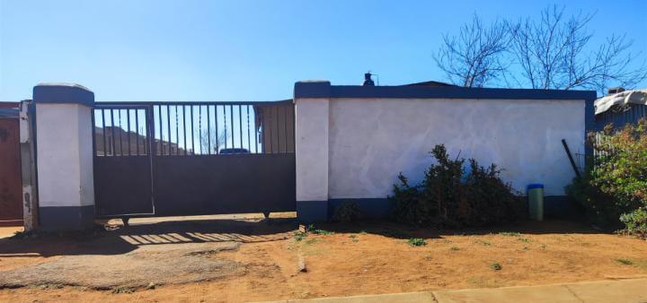 1 Bedroom Property for Sale in Rondebult Gauteng
