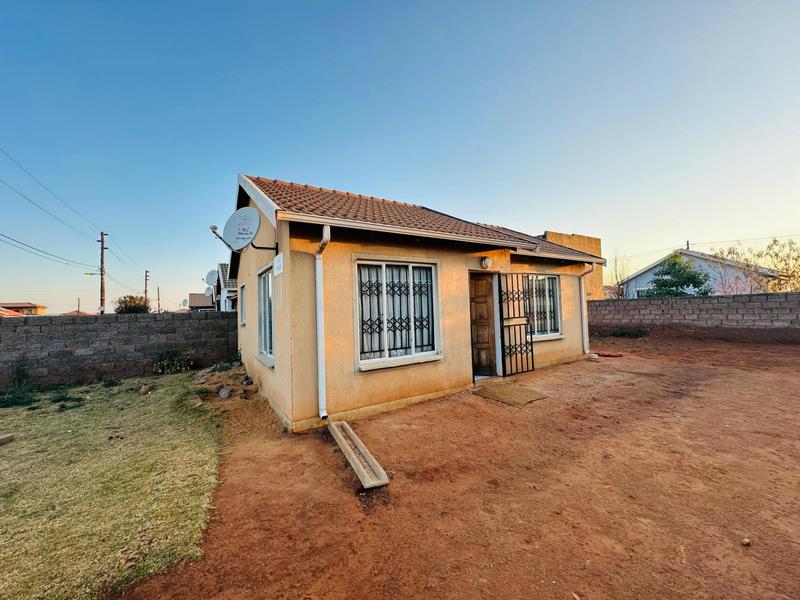 To Let 2 Bedroom Property for Rent in Protea Glen Gauteng