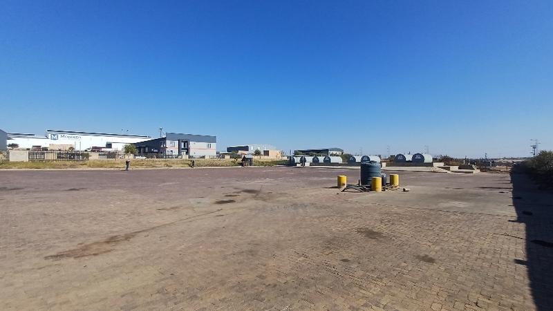 To Let commercial Property for Rent in Knoppieslaagte Gauteng