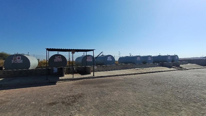 To Let commercial Property for Rent in Knoppieslaagte Gauteng