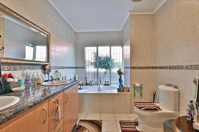 4 Bedroom Property for Sale in Meyersdal Gauteng
