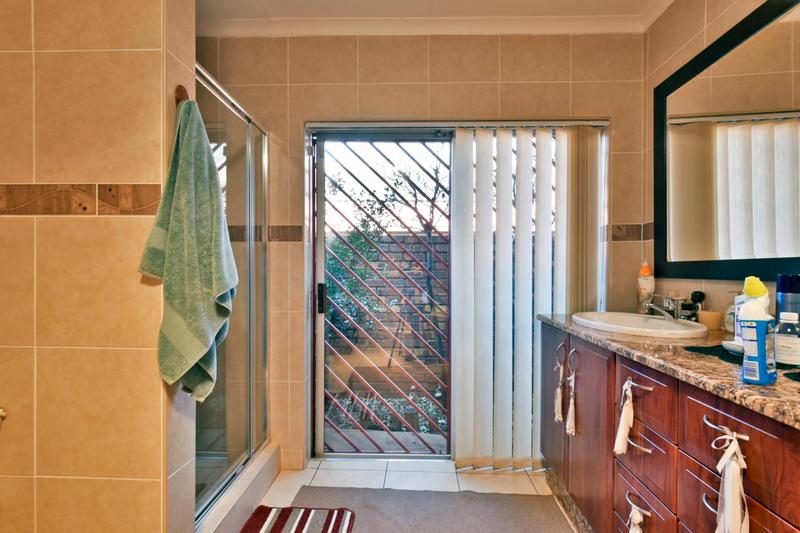 4 Bedroom Property for Sale in Meyersdal Gauteng