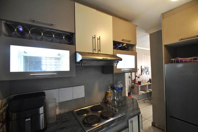 3 Bedroom Property for Sale in Dawn Park Gauteng