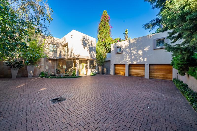 5 Bedroom Property for Sale in Linksfield Gauteng