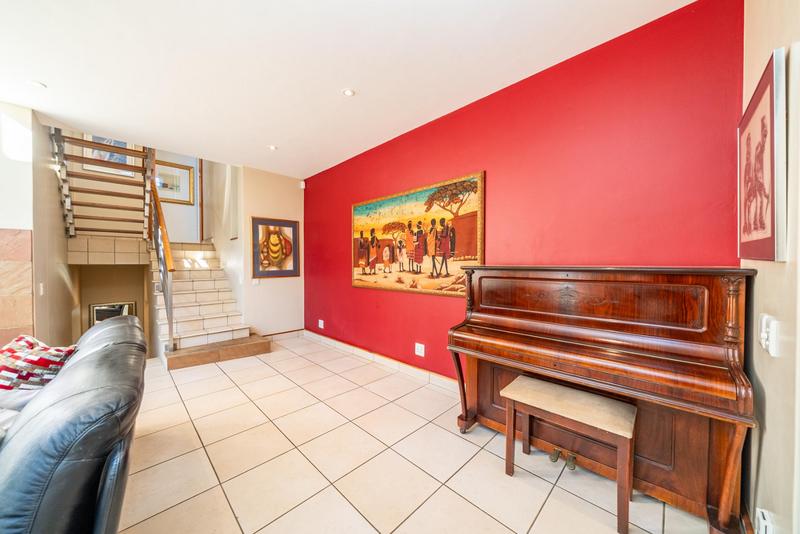 5 Bedroom Property for Sale in Linksfield Gauteng