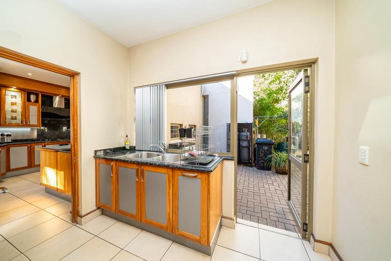 5 Bedroom Property for Sale in Linksfield Gauteng