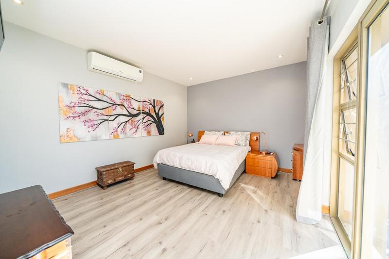 5 Bedroom Property for Sale in Linksfield Gauteng