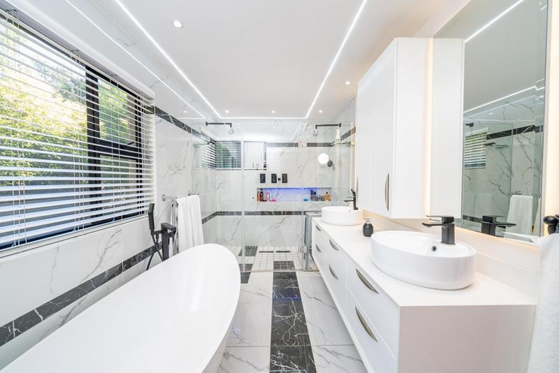 5 Bedroom Property for Sale in Linksfield Gauteng