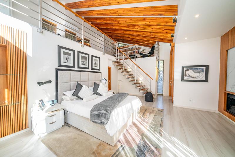 5 Bedroom Property for Sale in Linksfield Gauteng