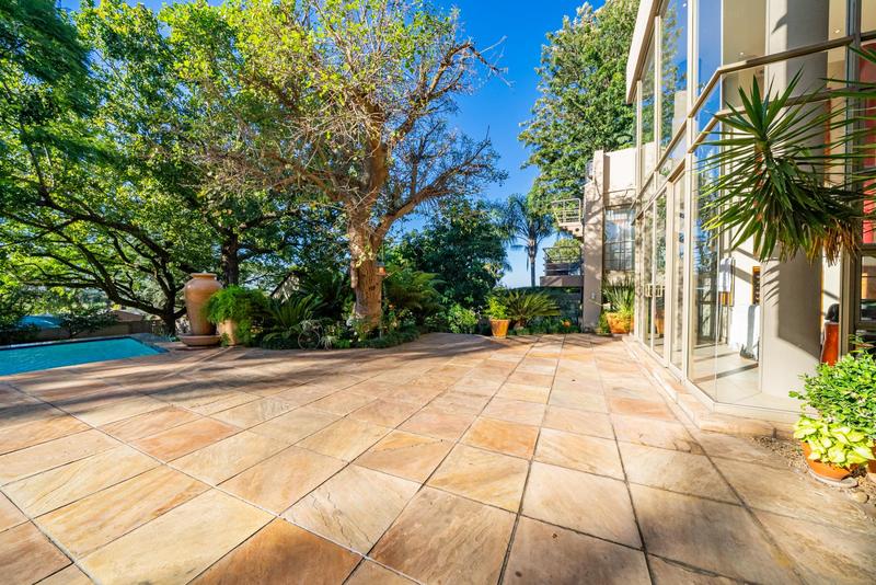 5 Bedroom Property for Sale in Linksfield Gauteng