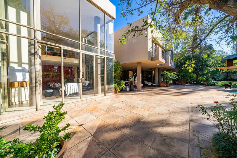 5 Bedroom Property for Sale in Linksfield Gauteng