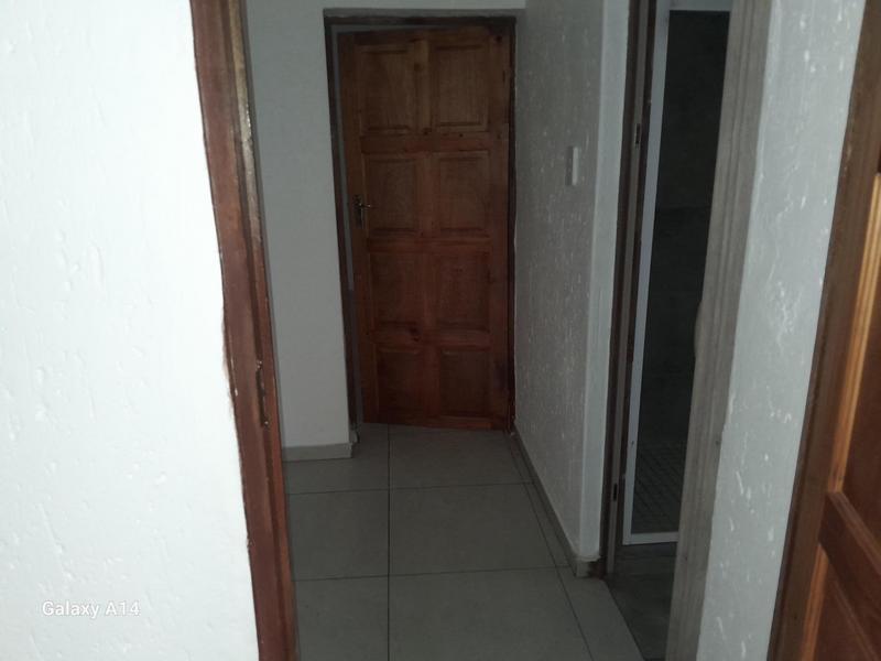 To Let 2 Bedroom Property for Rent in Naturena Gauteng