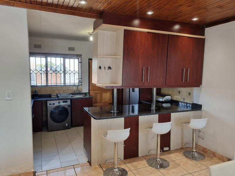 3 Bedroom Property for Sale in Klippoortje Gauteng