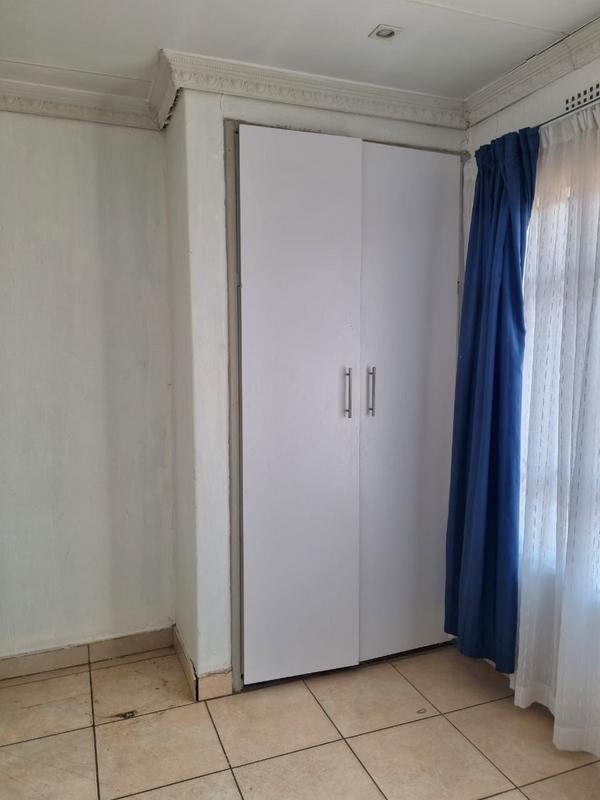 3 Bedroom Property for Sale in Klippoortje Gauteng