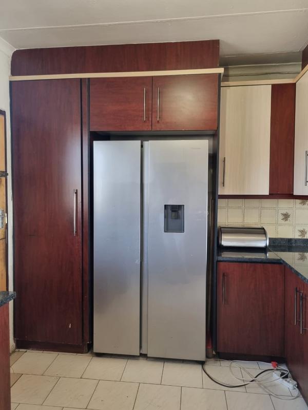 3 Bedroom Property for Sale in Klippoortje Gauteng