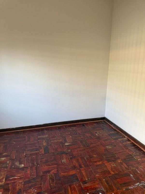To Let 3 Bedroom Property for Rent in Robertsham Gauteng