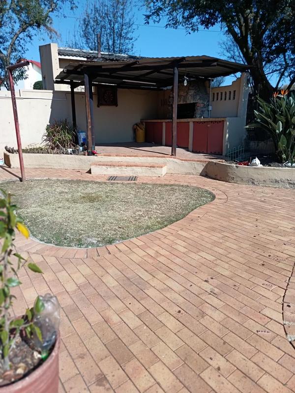 4 Bedroom Property for Sale in Kelvin Gauteng