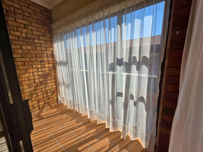 1 Bedroom Property for Sale in Brentwood Gauteng