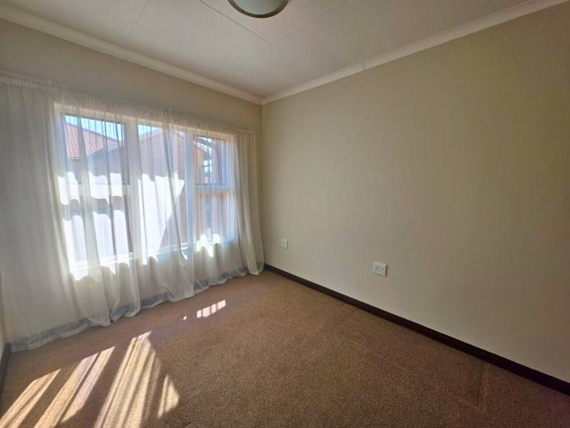 1 Bedroom Property for Sale in Brentwood Gauteng
