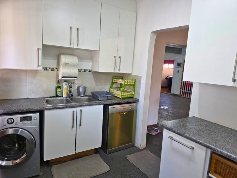 4 Bedroom Property for Sale in Van Riebeeck Park Gauteng