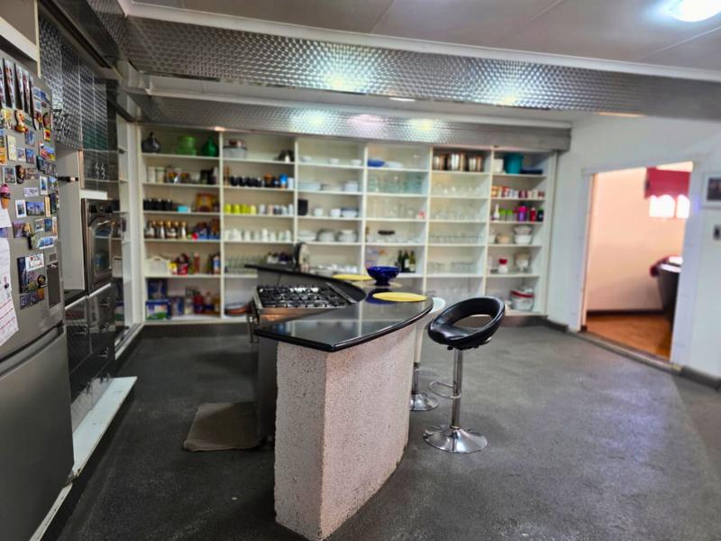 4 Bedroom Property for Sale in Van Riebeeck Park Gauteng