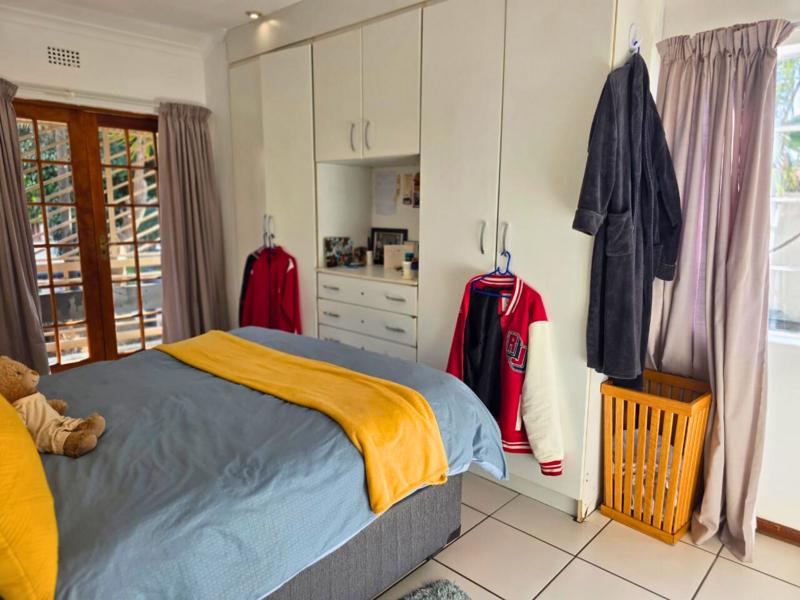 4 Bedroom Property for Sale in Van Riebeeck Park Gauteng