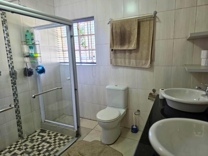 4 Bedroom Property for Sale in Van Riebeeck Park Gauteng