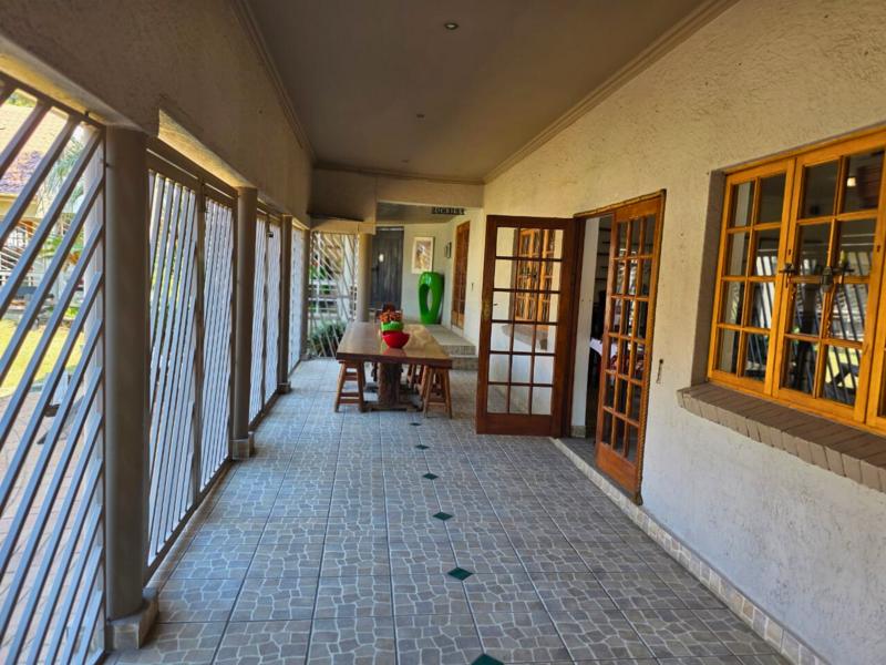 4 Bedroom Property for Sale in Van Riebeeck Park Gauteng
