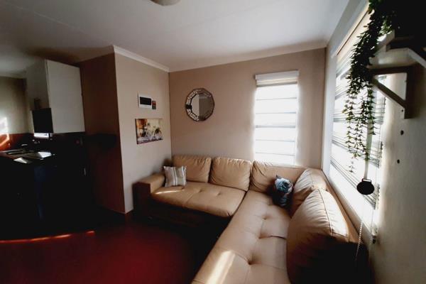 3 Bedroom Property for Sale in Protea Glen Gauteng