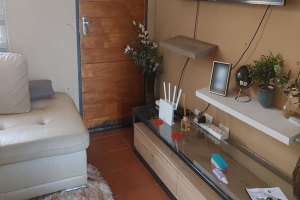 3 Bedroom Property for Sale in Protea Glen Gauteng