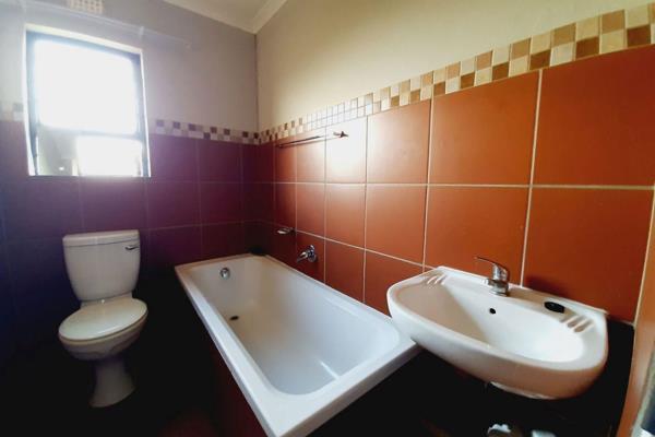3 Bedroom Property for Sale in Protea Glen Gauteng