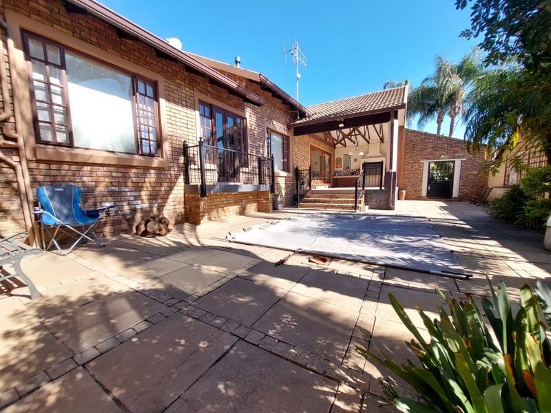 4 Bedroom Property for Sale in Montana Park Gauteng