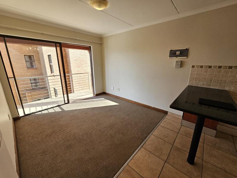 1 Bedroom Property for Sale in Montana Tuine Gauteng