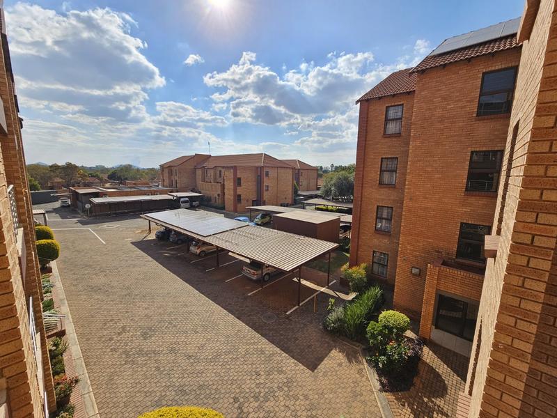 1 Bedroom Property for Sale in Montana Tuine Gauteng