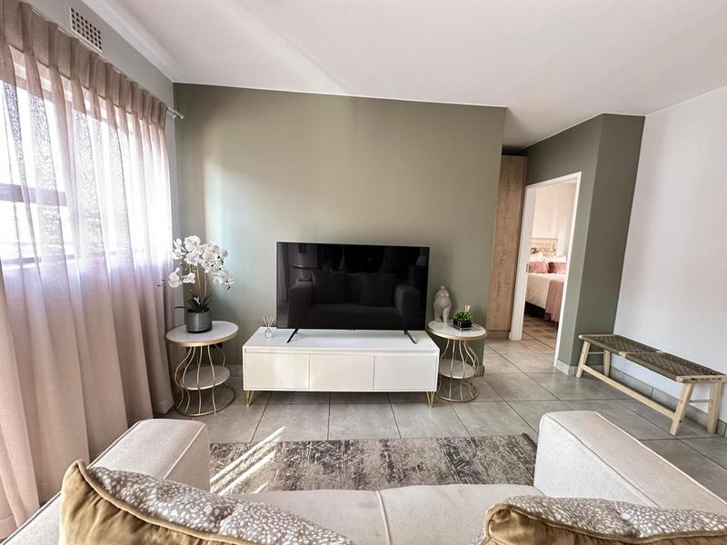 2 Bedroom Property for Sale in Orlando Gauteng