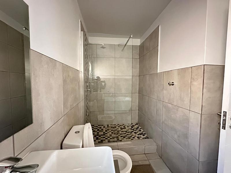 2 Bedroom Property for Sale in Orlando Gauteng