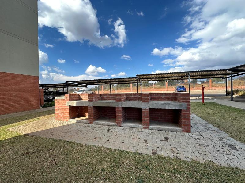 2 Bedroom Property for Sale in Orlando Gauteng