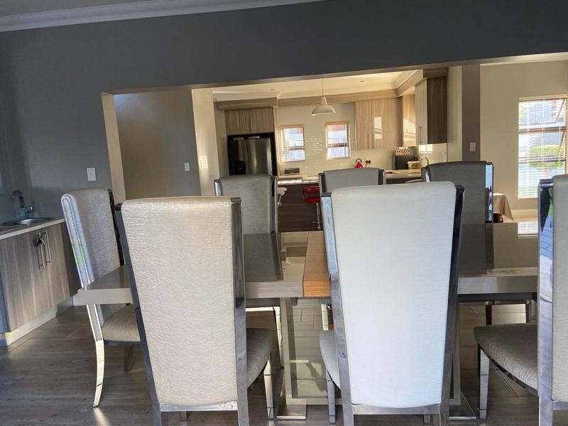 4 Bedroom Property for Sale in Magalieskruin Gauteng