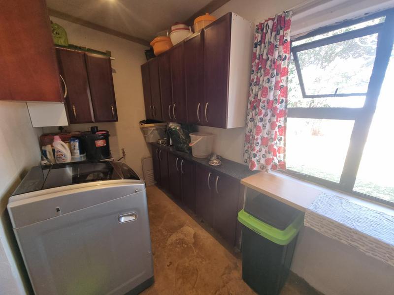 5 Bedroom Property for Sale in Walker Fruit Farms Gauteng