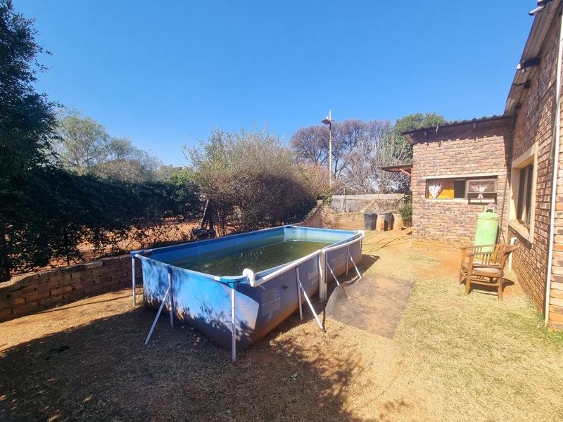 5 Bedroom Property for Sale in Walker Fruit Farms Gauteng