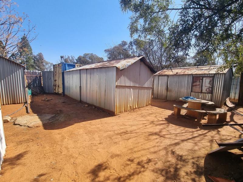 5 Bedroom Property for Sale in Walker Fruit Farms Gauteng