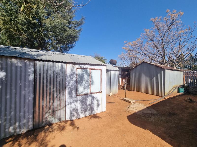 5 Bedroom Property for Sale in Walker Fruit Farms Gauteng
