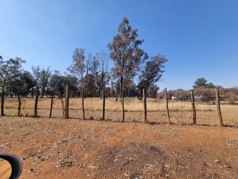 5 Bedroom Property for Sale in Walker Fruit Farms Gauteng