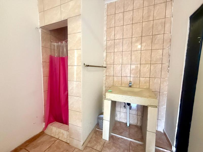 To Let 1 Bedroom Property for Rent in Colbyn Gauteng